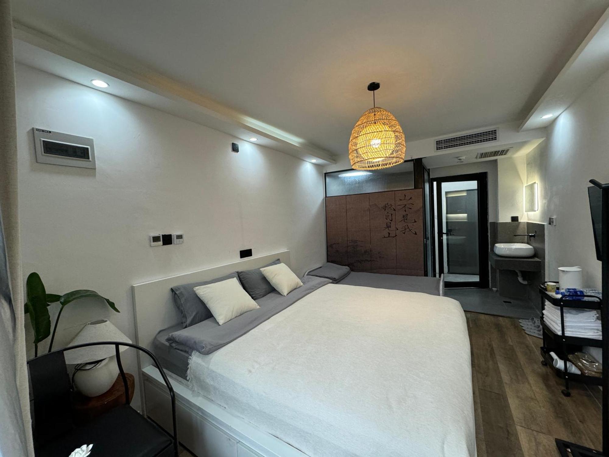 Beijing Hills & Hutong City Retreat Near Forbidden City & Line 4 Multi-Room Options ภายนอก รูปภาพ